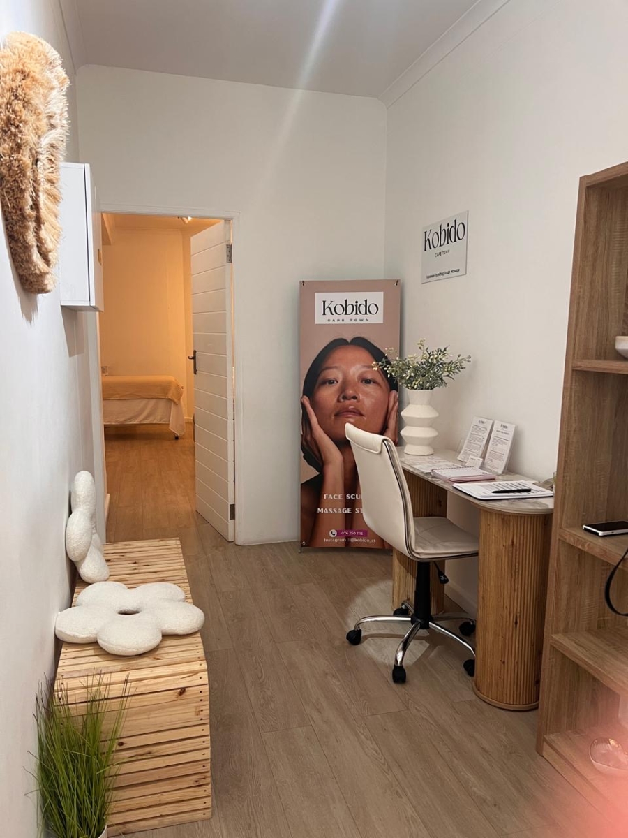 To Let Commercial Property for Rent in Claremont Western Cape